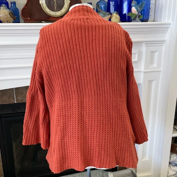 Dress Barn XL burnt orange sweater, one snap in front, bell sleeves. - Picture 5 of 8